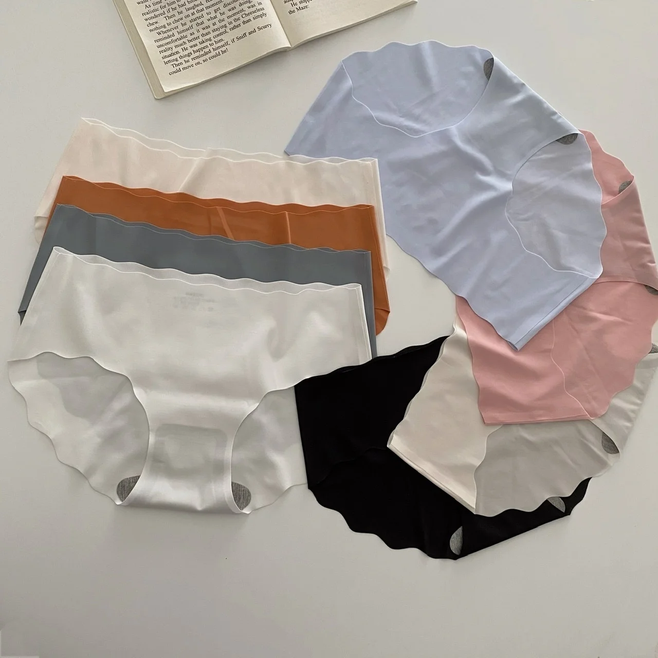 Осень-зима 2021 новые женские студенческие тонкие базовые трусики без следов со