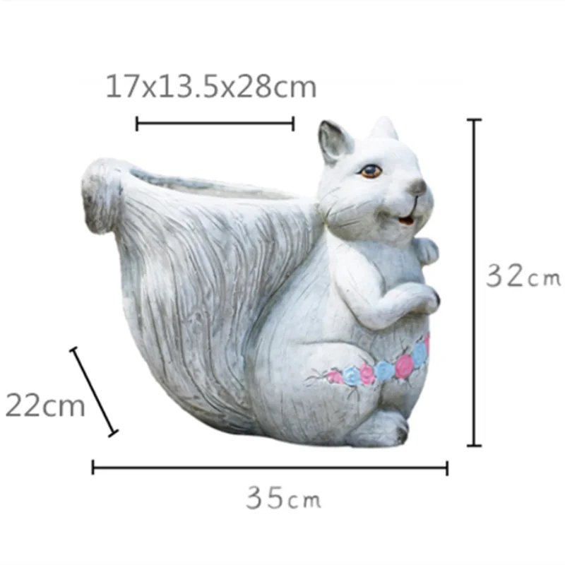 

WU CHEN LONG Cute Squirrel Garden Statue Courtyard Balcony Layout Art Succulent Flower Pot Creative Personality Home Decor A2111