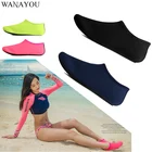 Мужские и женские акватуфли, однотонные пляжные кроссовки, носки, тапочки, быстросохнущие летние акватуфли для плавания, серфинга, дайвинга