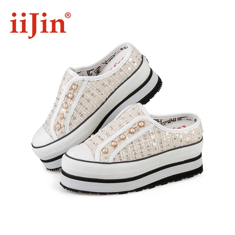 Лоферы женские на платформе толстая подошва без застежки блестящие Повседневная