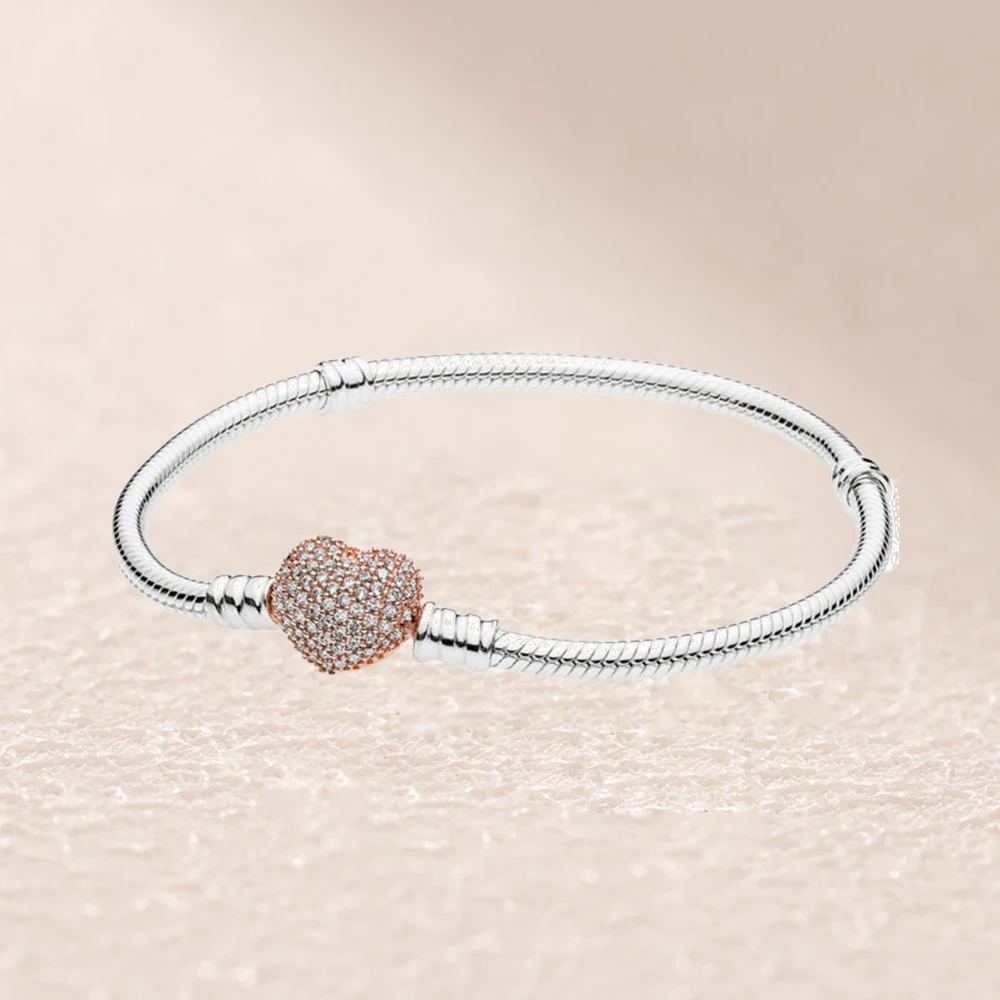 

586292CZ ROSE MOMENTS SILVER BRACELET WITH ROSE PAVE HEART CLASP