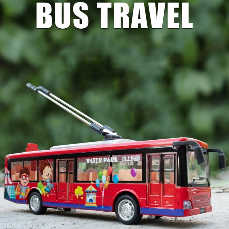 Сплав корпус голосовое вещание трамвай открытая дверь крутые огни задние колеса