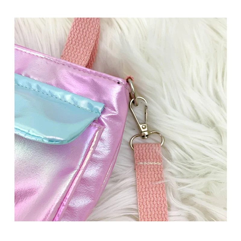 2022 Sacs holographiques girls Sac à bandoulière pour femmes sacoche à épaule en PVC fourre-tout couleur bonbon