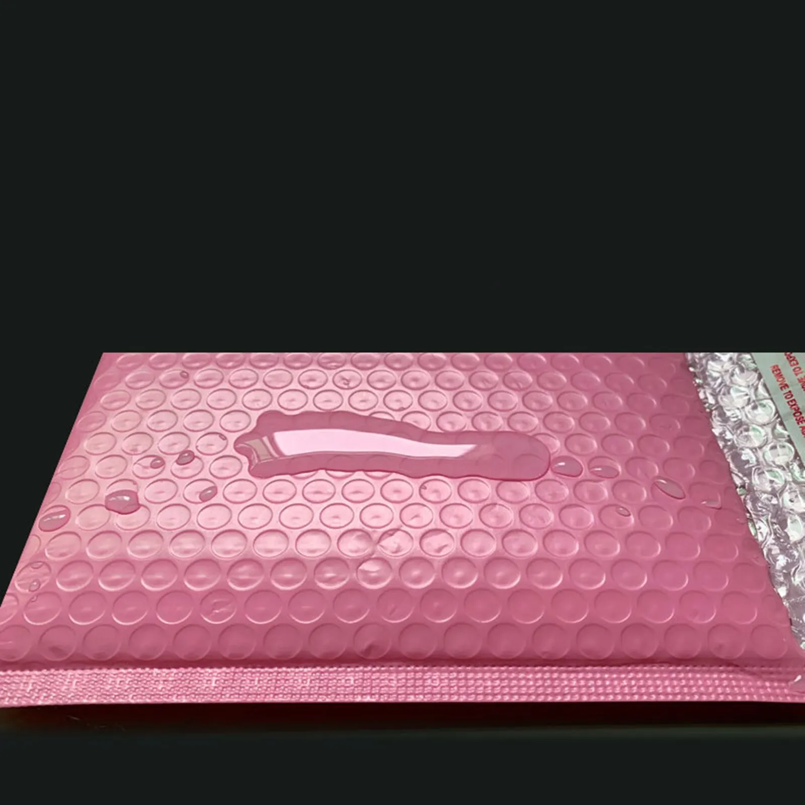 

50pcs Pink Bubble Envelope Bag Self Seal Mailing Bags Padded Envelopes For Magazine Lined Mailer 7.9x5.9 inch