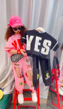 Новинка Весна 2020 костюм для девочек короткая футболка с дырками повседневные