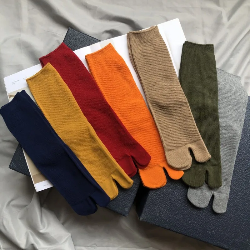 High Quality Combed Cotton Split Toe Socks Unisex Simple Comfortable Two-Toed Socks Japanese Harajuku Men Women's Tabi Socks