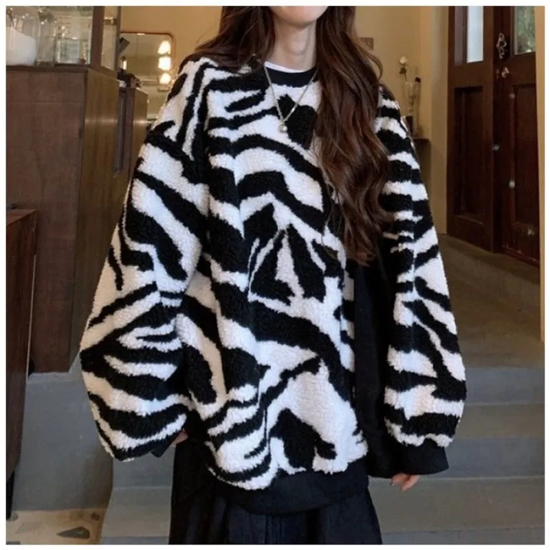 Пуловер с узором зебры зимний плюс бархатный плотный плюшевый свитер круглым