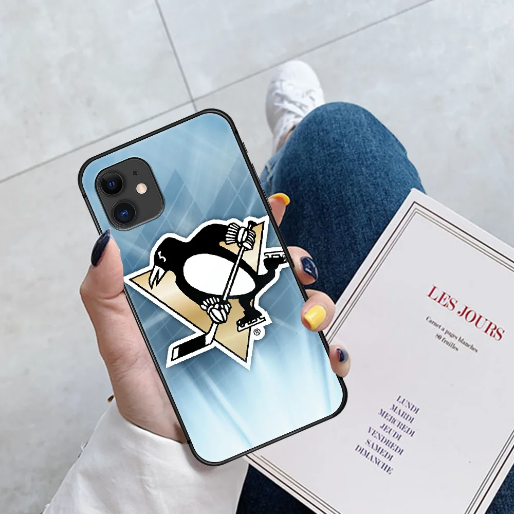 

Pittsburgh Penguin Phone Case For Iphone 5 5S SE 2020 6 6S 7 8 Plus 11 12 Mini X XS XR Pro Max black Bumper Pretty Etui Trend