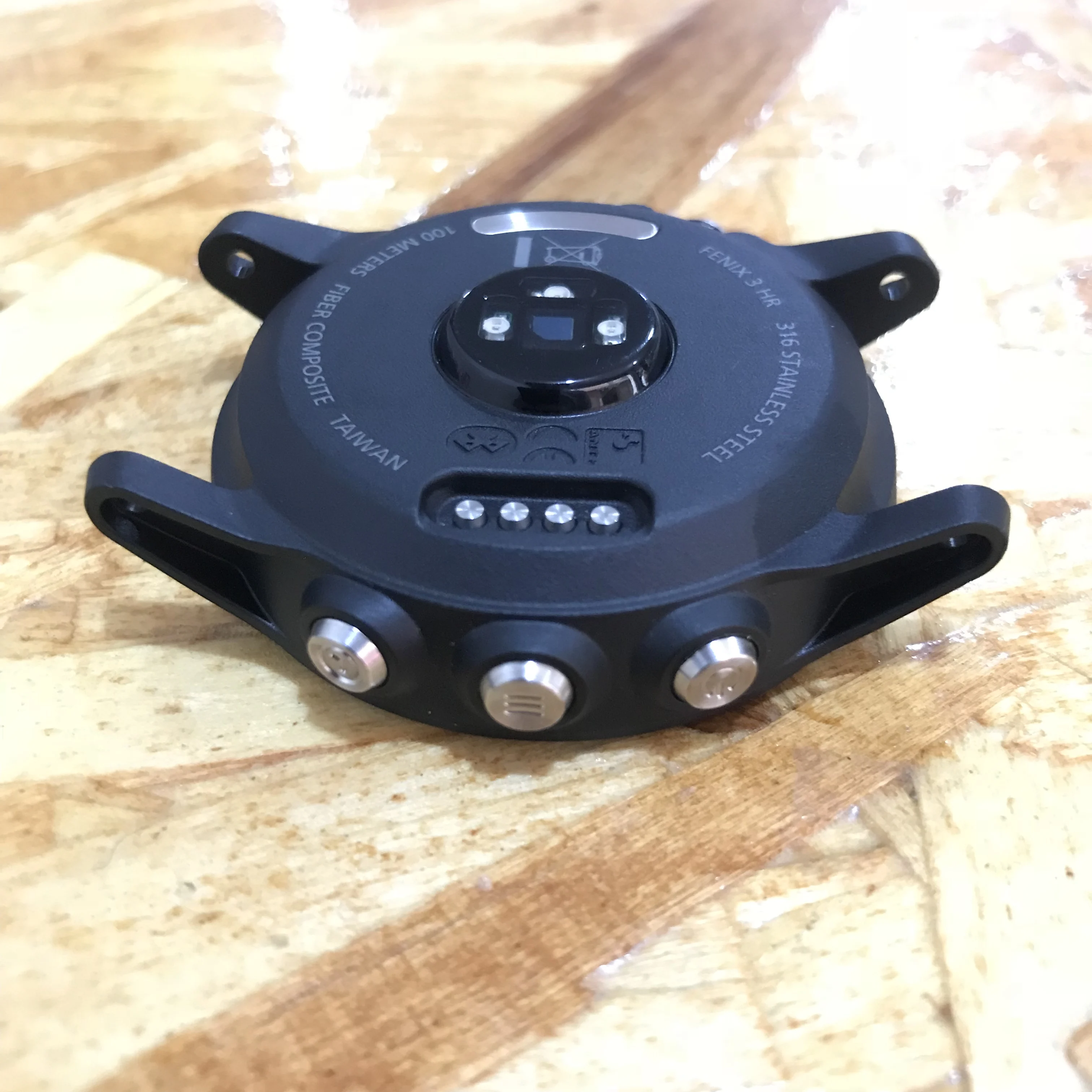 Для Fenix 3 HR Φ ремонт и замена. Применяется для GARMIN с пульсометром барометром.