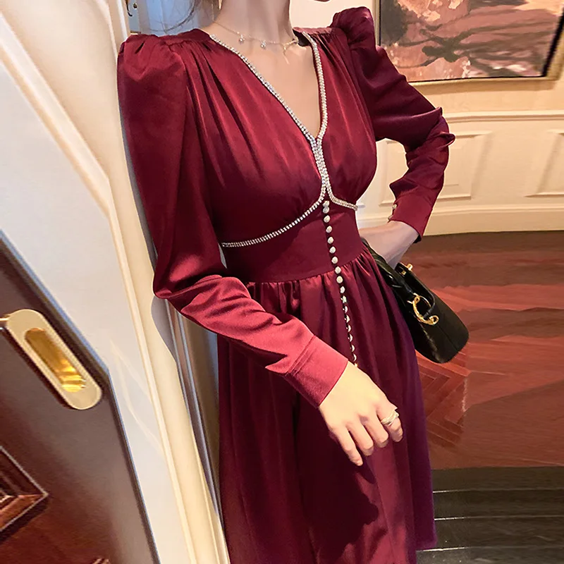 

Wine red dress show thin waist 2021 spring fashion aristocratic temperament French vintage dress dress is 9401
