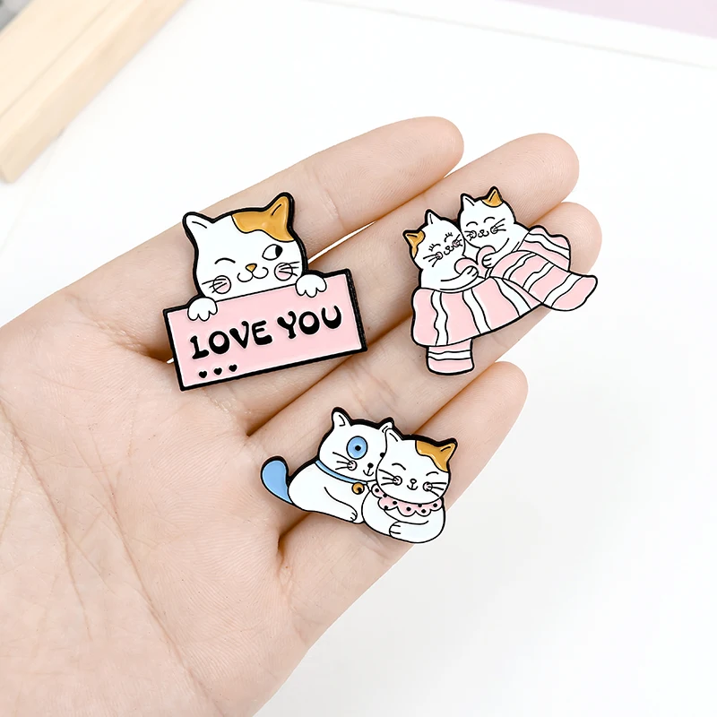 Эмалированные значки с надписью I LOVE YOU Couple|Броши| |