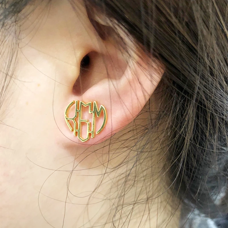 Изящные серьги в виде монограммы форме сердца для женщин и девушек ювелирные