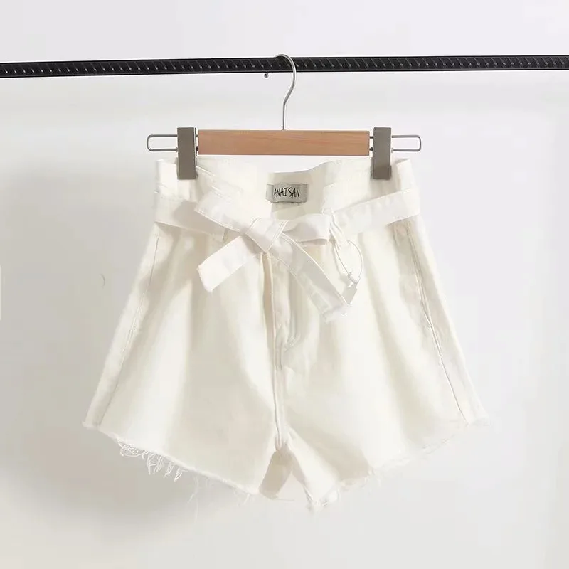 

2021 Summer Women High Waist Blue Denim Shorts Casual Female Hole Solid Color Plus Size Jeans Shorts With Belt Women clothing