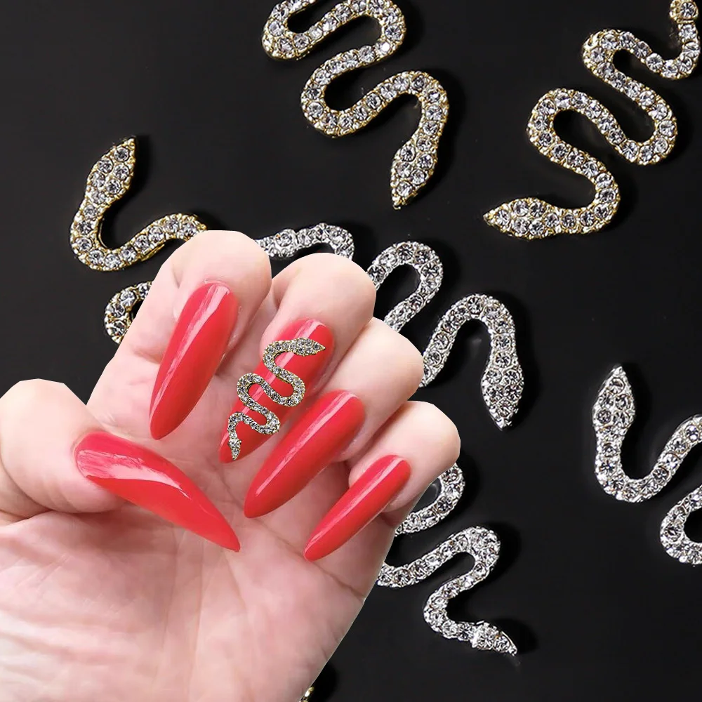 

2Pcs Oversized Nail Art Charms Alloy Retro Wave Snake Glod/Silver Metal Accessories Three-dimensional Decorations 30X13MM