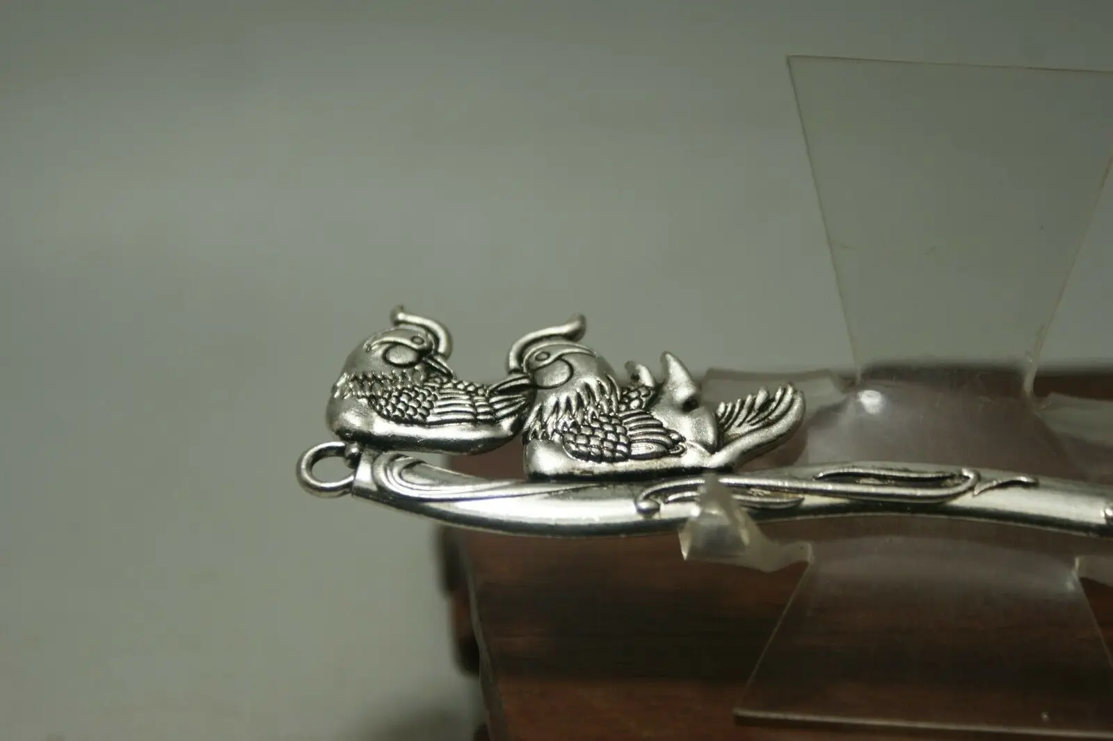 

Exquisite Chinese Tibet Silver Carving Animal Mandarin Duck Women Hairpin Jewelry