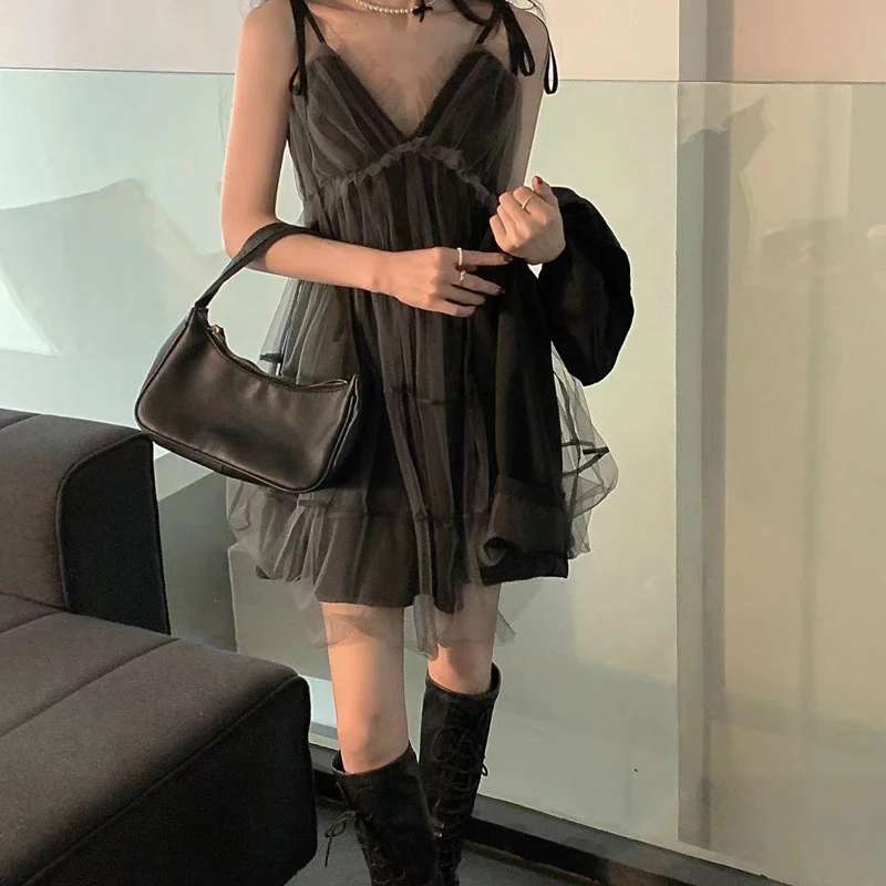 

2021 Fashion Women Sling dress female net yarn stitching short dress spring new French retro temperament dress