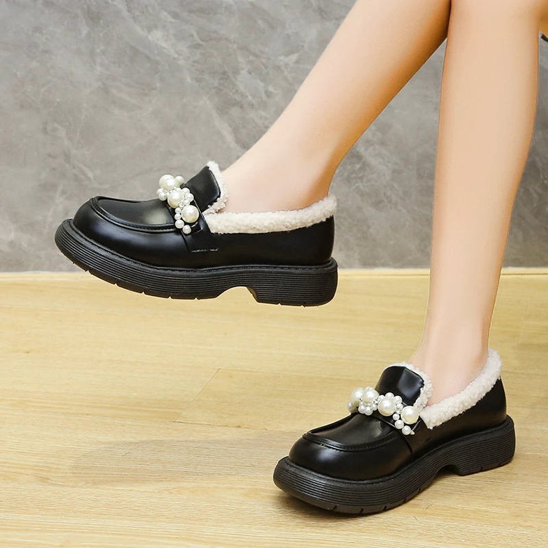 2022 Autumn New Fashion Platfrom Round Head Women's Casual Shoes Metal Decoration Soft Comfortable Square Heel Women's Shoes