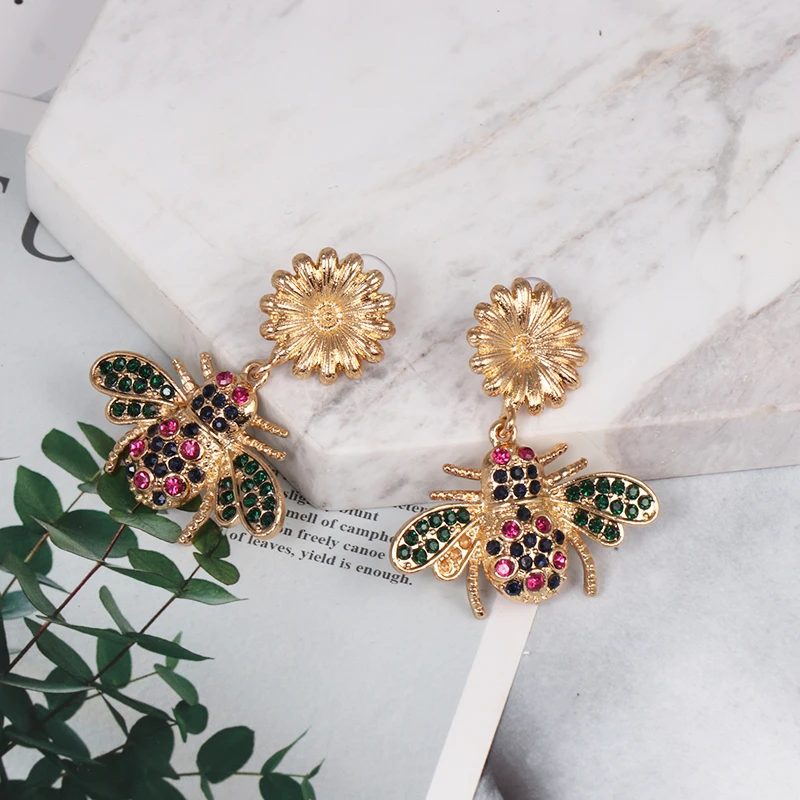 Симпатичные подвесные серьги в виде пчелы для женщин модные серьги-вешалки ушей