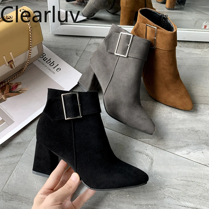 

Pointed Square Heel Women's Ankle Boots To Keep Warm and Comfortable High Heel Boots Side Zipper Fashionable Wild Women's Boots