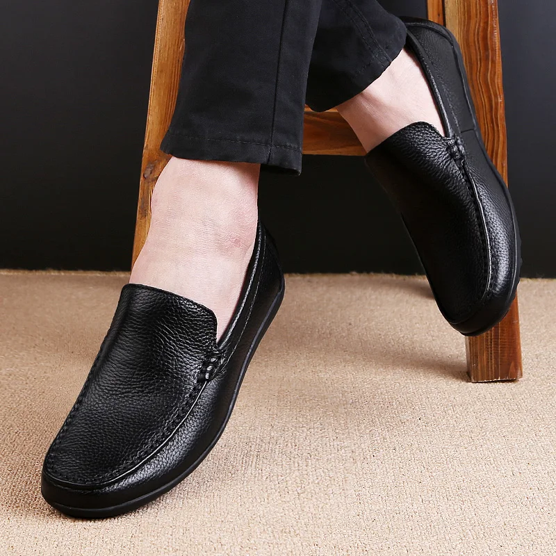 

Italian Mens casual Shoes genuine leather Outdoor Casual Luxury Brand Men Loafers Moccasins Flats Men Slip On Boat Shoes