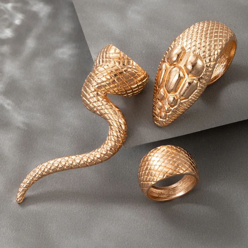 

3Pcs/set Men Women Girls Snake Ring Gold Color Vintage Exaggerated Ferocious Charm Jewelry Rings Party Gift