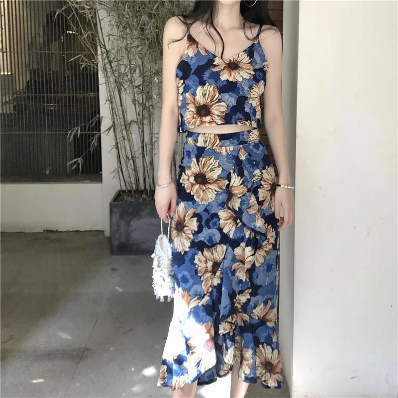 

Hstar New Summer Women Floral Print Spaghetti Strap Tank +High Waist Mermaid Midi Skirts Sets Ruffles Holiday Vintage Suits