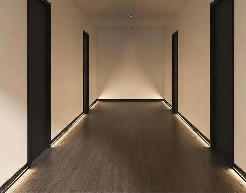 저렴한 무료 배송 밀키 커버와 엔드 캡이있는 고품질 알루미늄 채널, 은색과 검은 색 표면이 가능합니다.