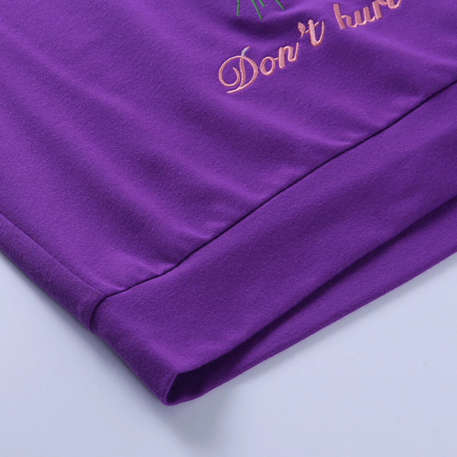 

Autumn Women Long Sleeve Crew Neck Blouse Pullover Flower Embroidery Sweatshirt