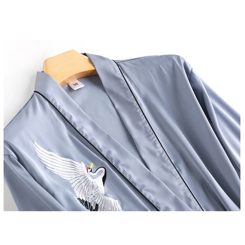 

Bride Bridesmaid Wedding Robe Set Sexy Satin Women Embroidery Sleepwear Kimono Bathrobe Casual Intimate Lingerie Nightgown