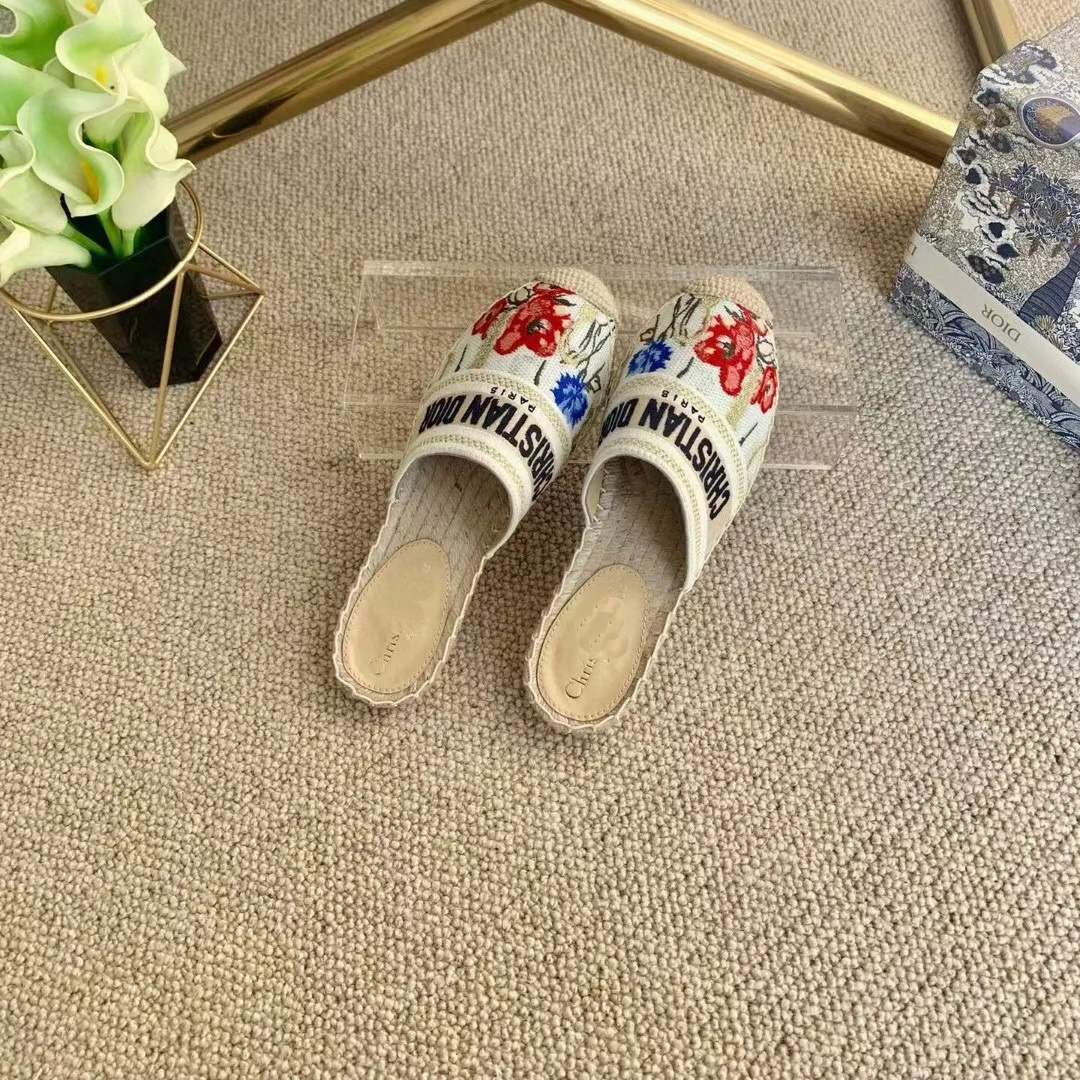 

New Women's vacation Fashion Flat Shoes 2021 Fashion Brand Leather Famous Designer Decorated with Woven Fisherman shoes girlgift