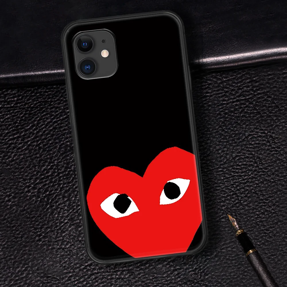 

CDG PLAY Heart Brand Phone Case For Iphone 5 5S SE 2020 6 6S 7 8 Plus 11 12 Mini X XS XR Pro Max black Funda Luxury Waterproof
