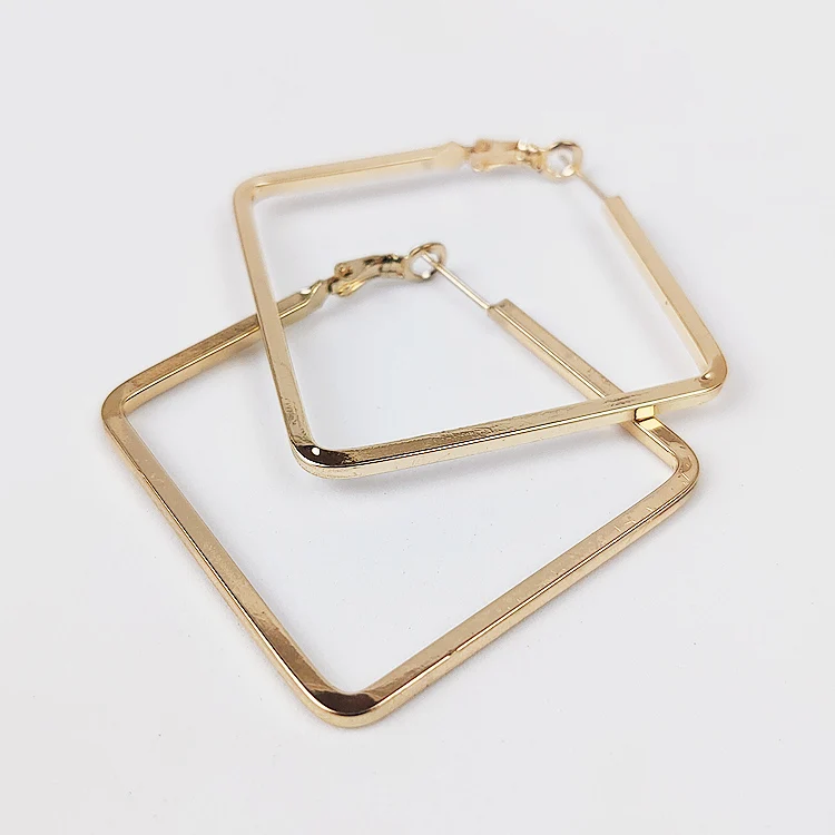 

Hoop Earrings Square Polygon Shape Charming Retro Fashion Exaggerated Trendy Medium Gift HipHop In blog Show Party Girl Gold 032