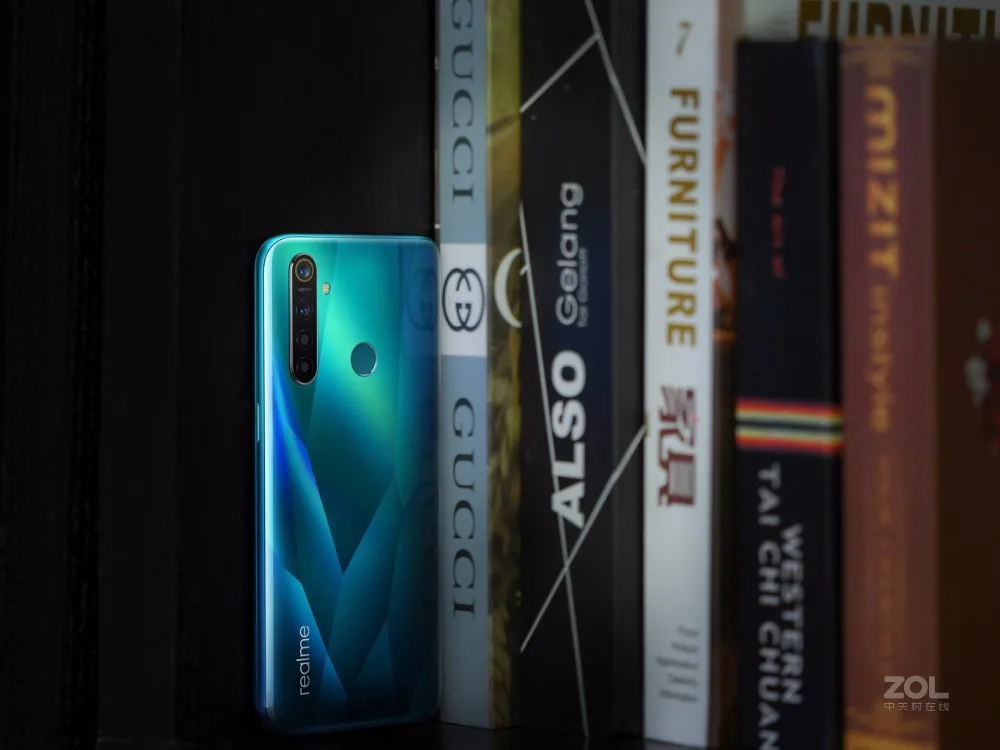 DHL Быстрая сотовый телефон Oppo Realme Q Snapdragon 712 Android 9,0 6," полный экран МП 5 камер 8 Гб ram 128B rom