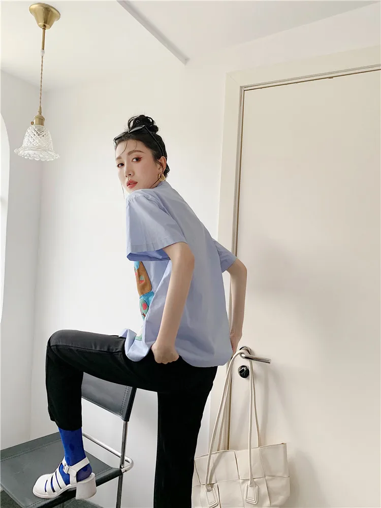 

CHEERART Childlike Pockets Blue Hawaiian Shirt Women Short Sleeve Button Up Shirt Summer Top 2021 Fashion Designer Blouses