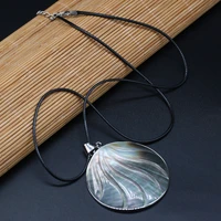 charms natural shell pendant necklace grey shell pendant necklace round shape for jewelry gift length 555cm size 50x50mm