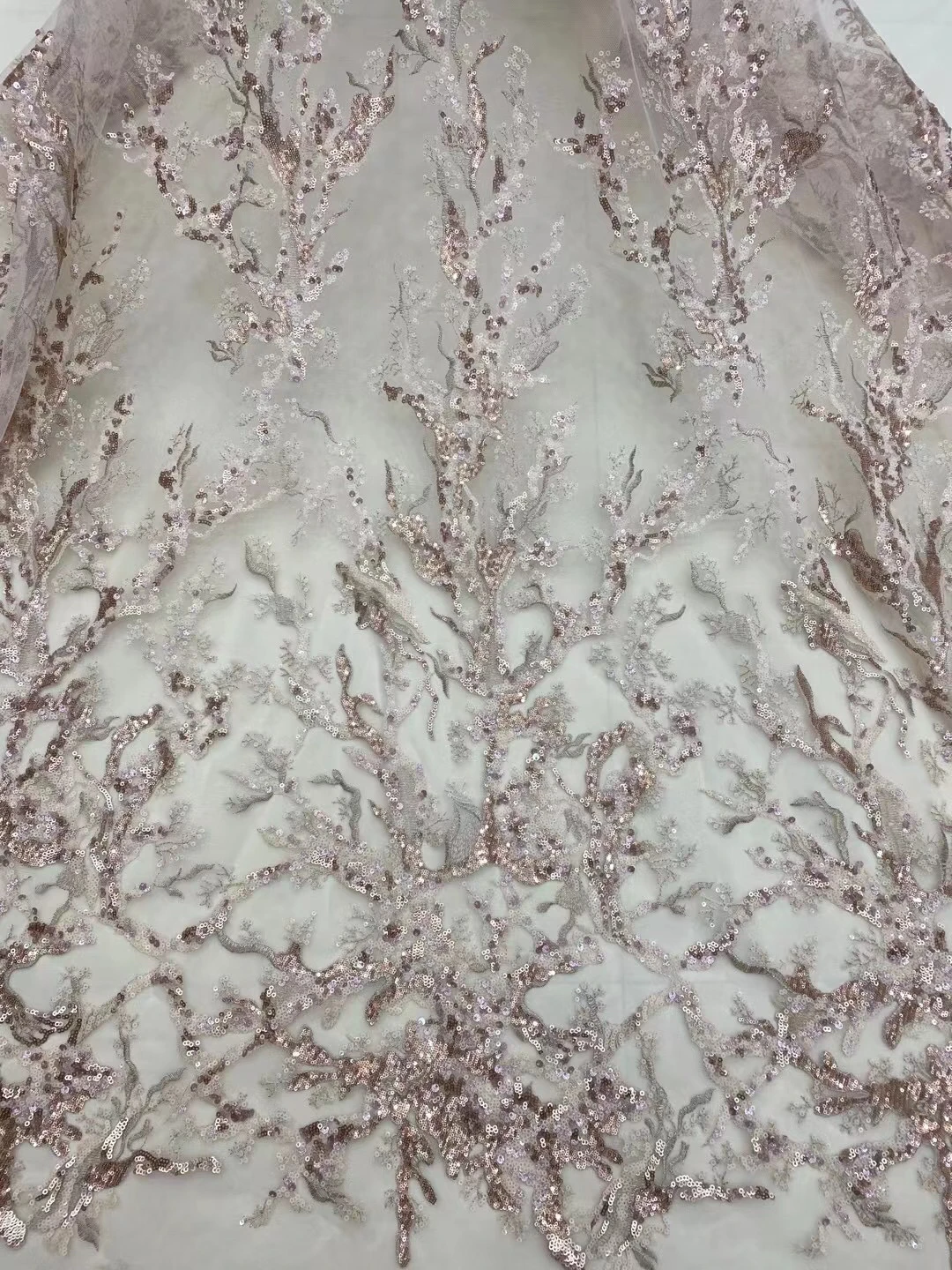 Носей носей носек шату Пхи Ким Са Нигерия вышитый фон Cách Voan Lưới Ren trantrang