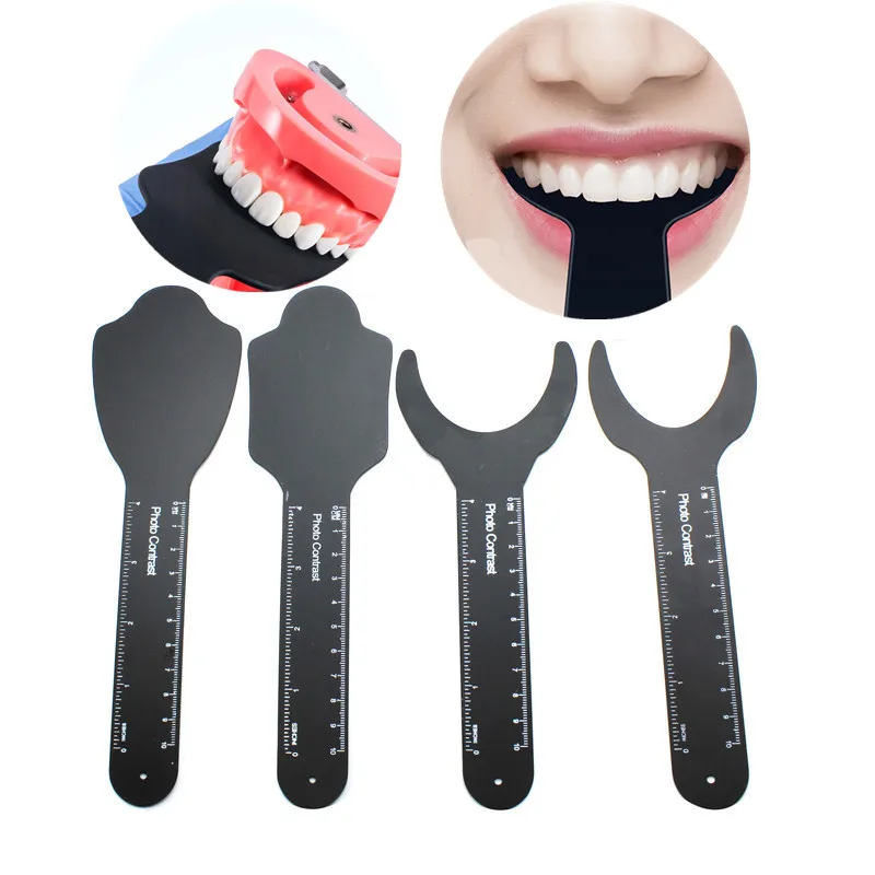 Ортодонтическая доска с черным фоном изображение контрастная стоматологическая