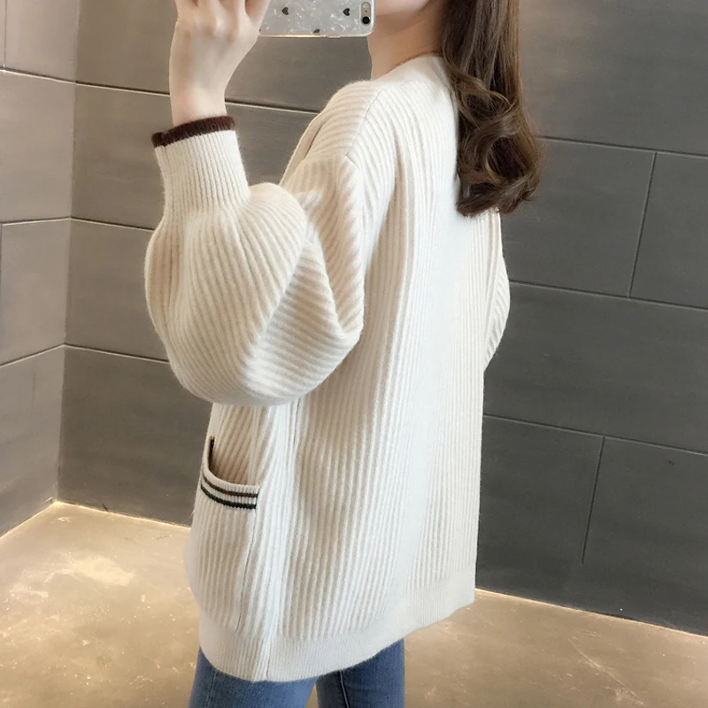 

NewAutumn Women Cardigan Sweater Fashion Pocket Long Sleeve V Neck Knitted Solid Sweater Coat Loose Korean Button Sueter