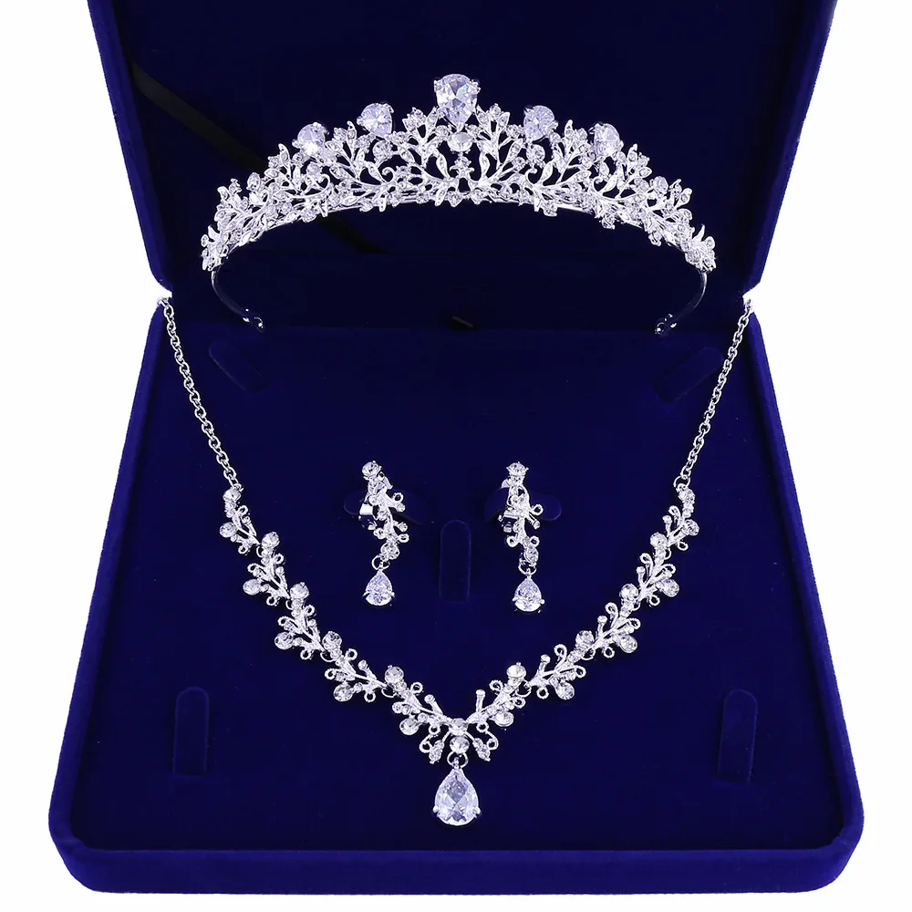 

Bride Crown Three Piece Jewelry Set New style exquisite fashion lady leaf diamond-encrusted zircon necklace earrings wedding