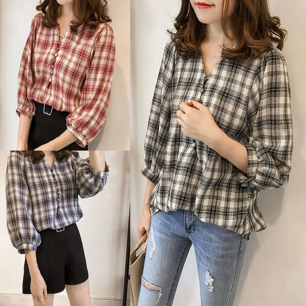 

2021 Autumn Vintage Plaid Shirts Women 3/4 Puff Sleeve V Neck Buttons Loose Blouse Streetwear Fashion Ladies Blouse