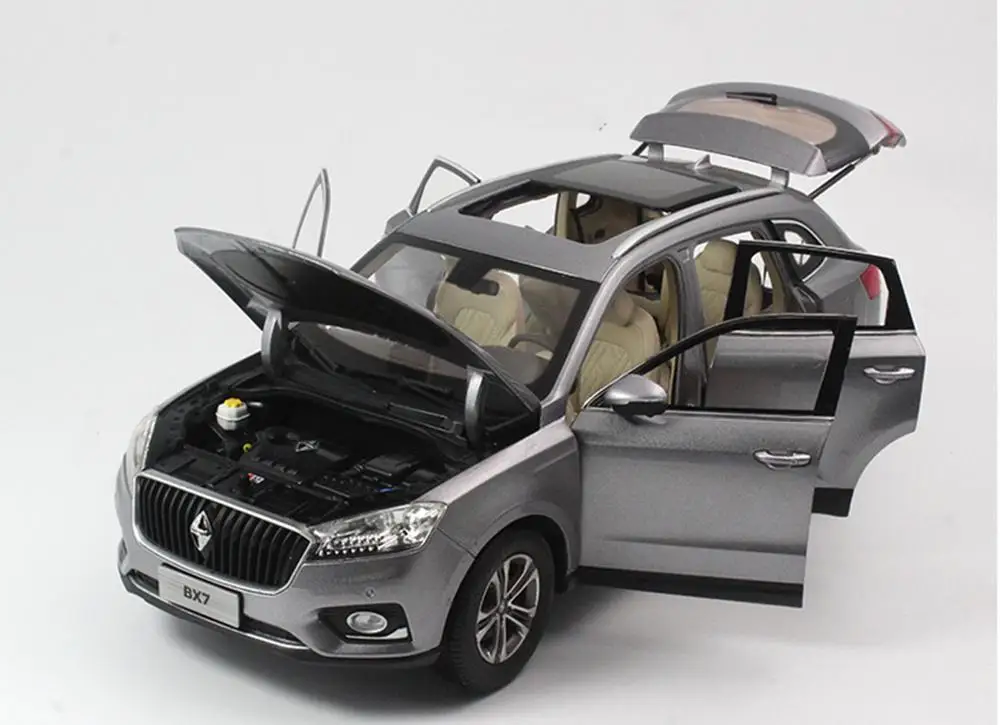 Коллекция моделей автомобилей из коллекции SUV BX7 в масштабе 1/18 года | Игрушки и