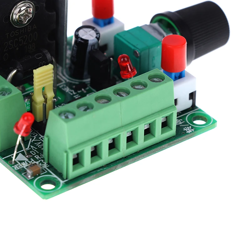 Модулятор ширины импульса устройство управления переключателем скорости