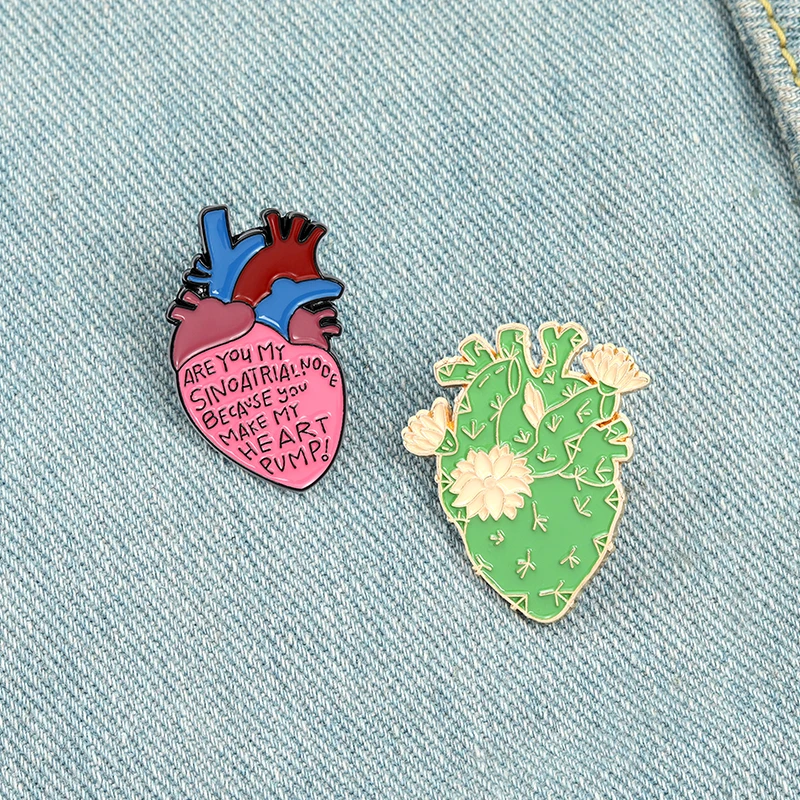 

Anatomy Heart Art Enamel Pins Flower Letter Brooches for Doctors Nurse Red Organ Lapel Pin Badge Metal Jewelry Gift Wholesale