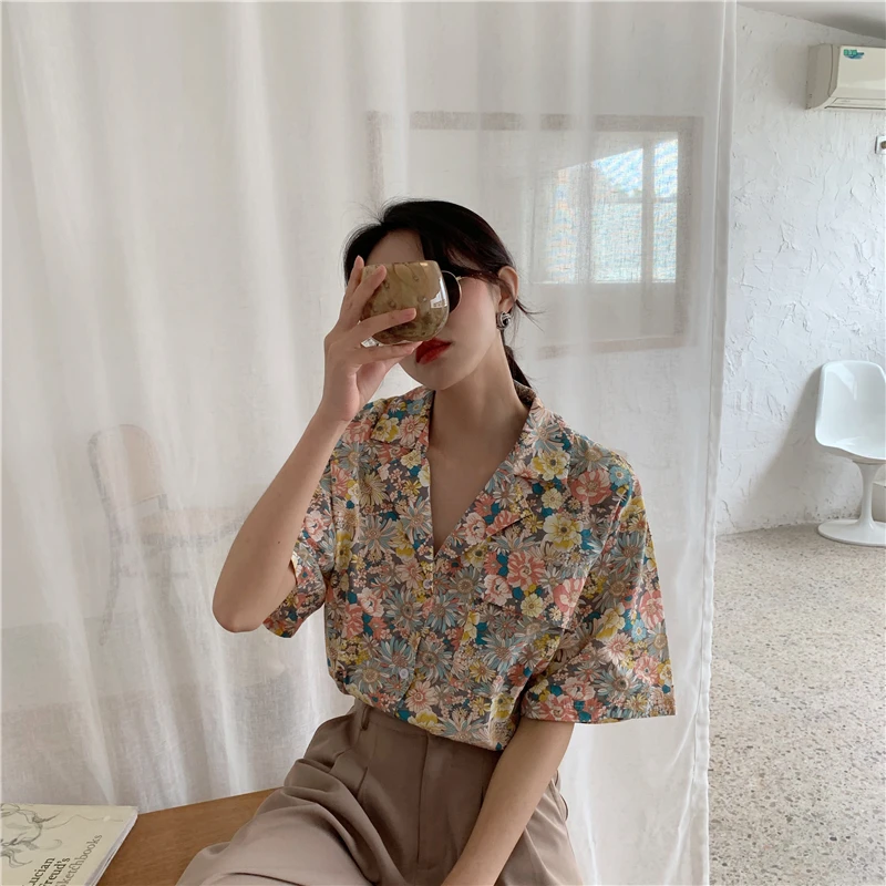 

Limiguyue Summer Floral Printed Cotton Shirts Vintage Streetwear Pocket Short Sleeve Blouse Tops Chic Loose Women Blouses K1859