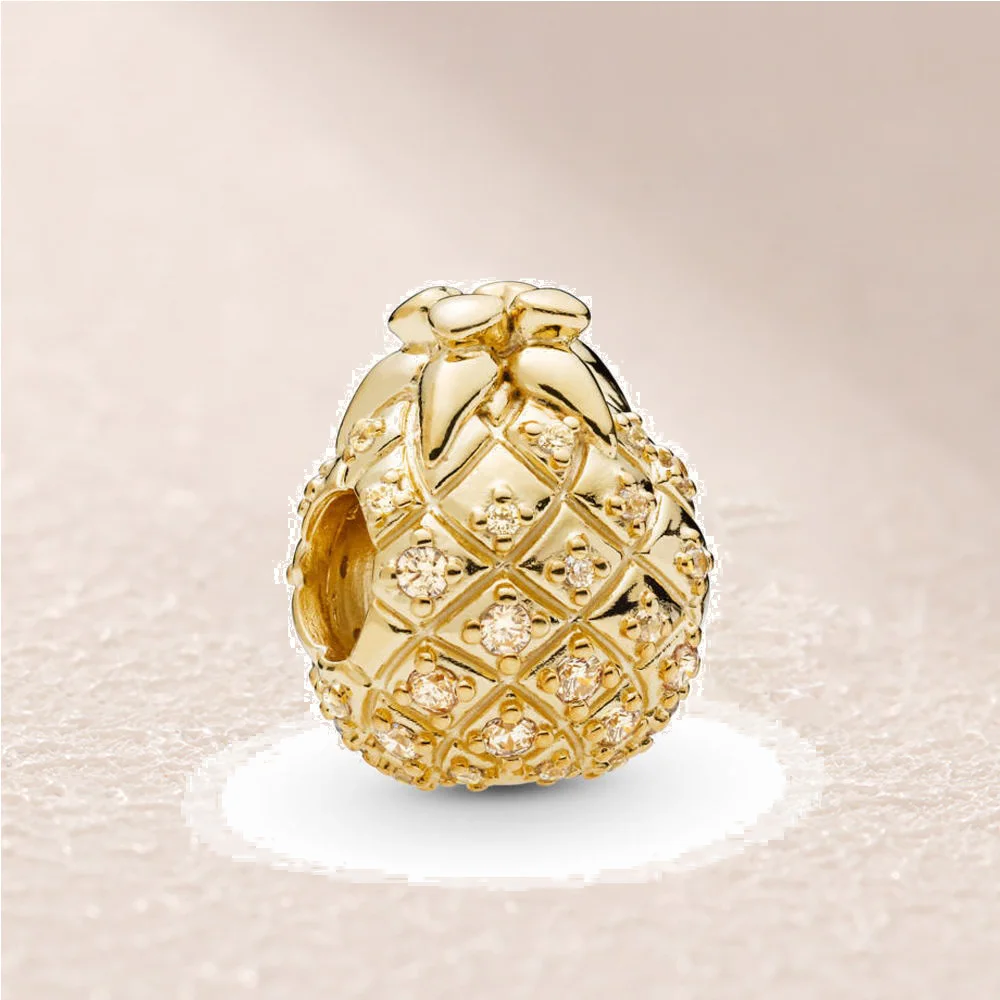 

767904CCZ Shine Golden Pineapple Charm