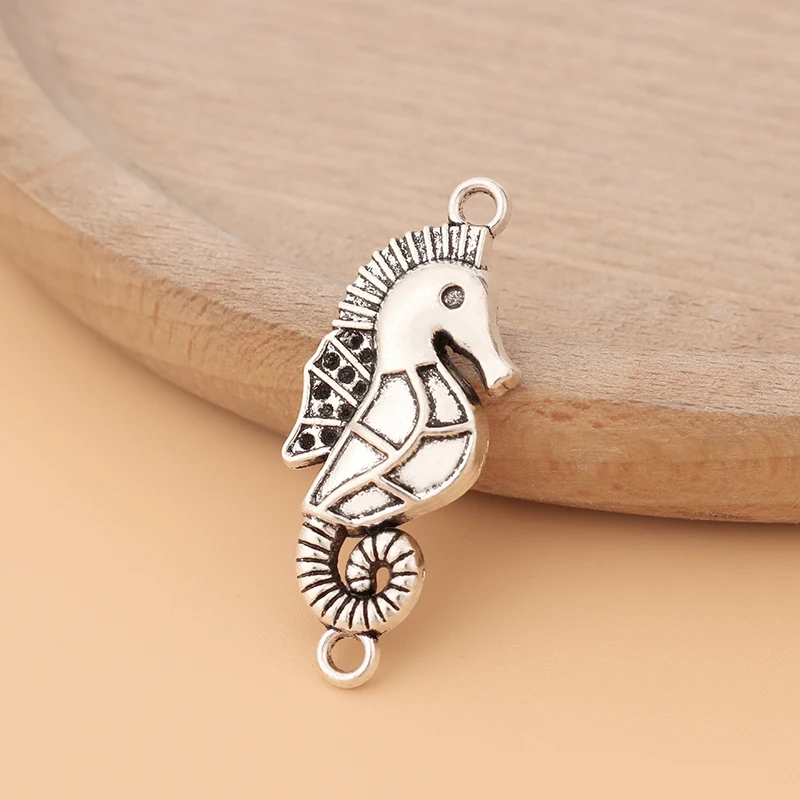 

20pcs/Lot Tibetan Silver SeaHorse Hippocamp Connectors Charms Pendants for DIY Bracelet Jewelry Making Findings Accessories