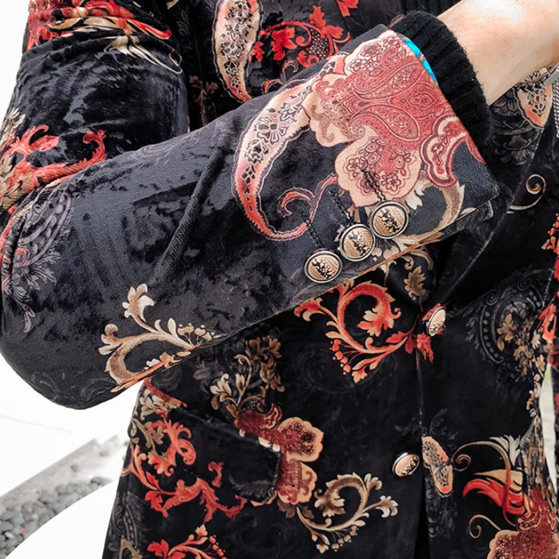 

2020 Luxury Royal Paisley Floral Blazer Slim FitWedding Party Prom Blazer Flower Men Pattern Velvet Suit Jacket Business Causal