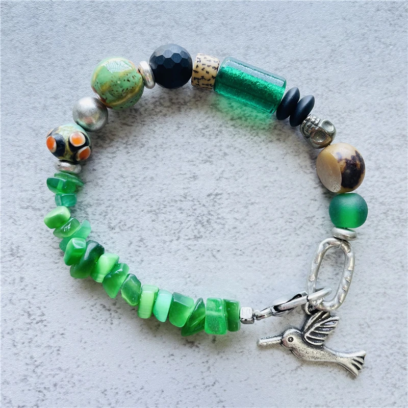 

Fashion Designer Jewelry Green Beaded Bracelets for Women Pretty Strand Bracelet Woman's Accessories