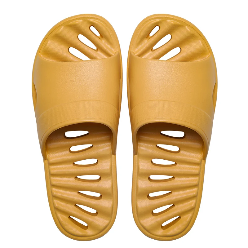 

Wholesale Household Leaking Slippers Women Summer Indoor Hollow Soft Sole Bathing Non-Slip Bathroom Platform Slippers