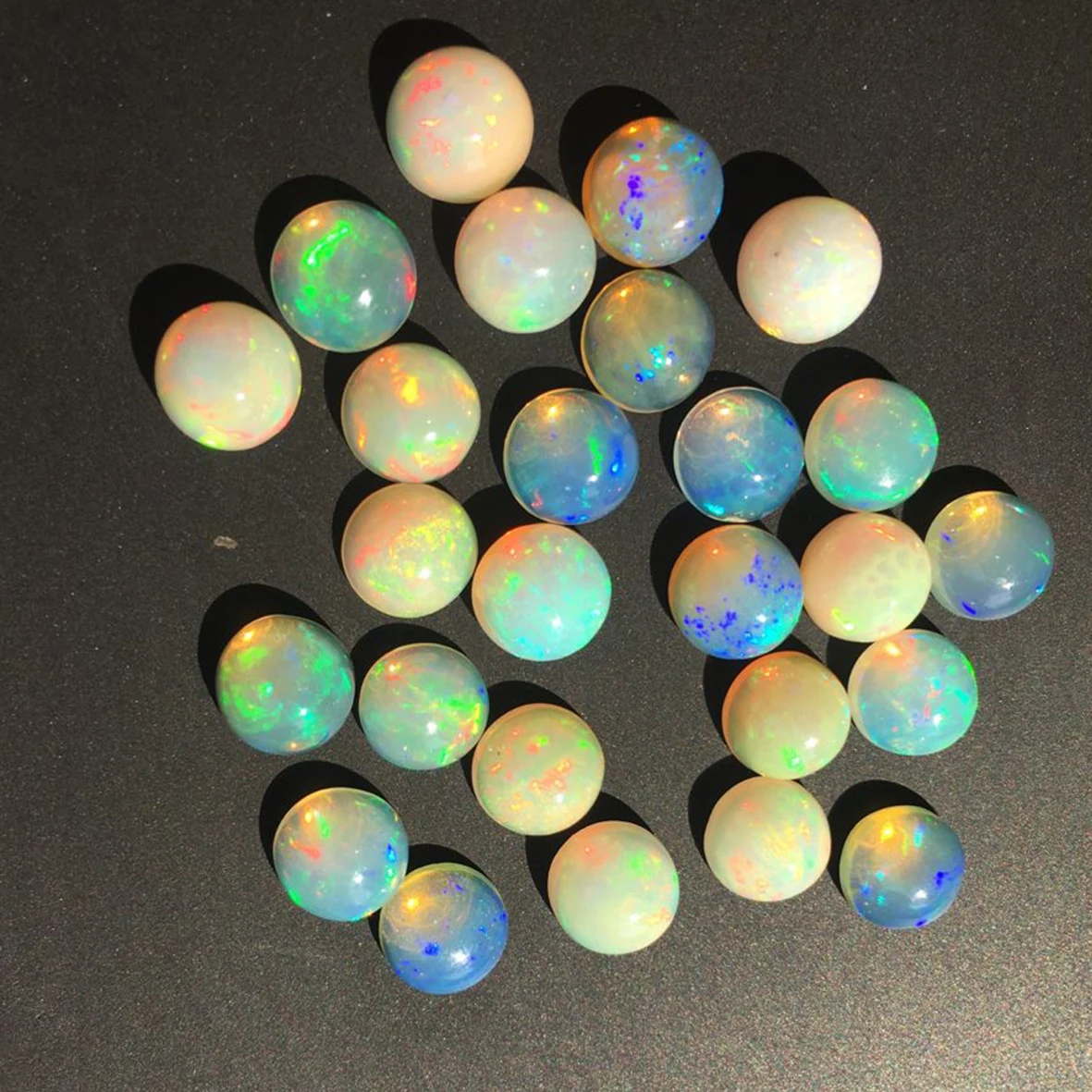 Драгоценные камни 6x6 мм | Украшения и аксессуары